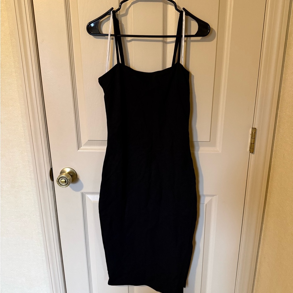 Lulu's Paulina Black Bodycon Midi Dress